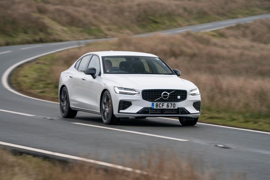  Volvo S60 T8 Polestar Engineered 2019 года  (UK) (фото 31 из 40)
